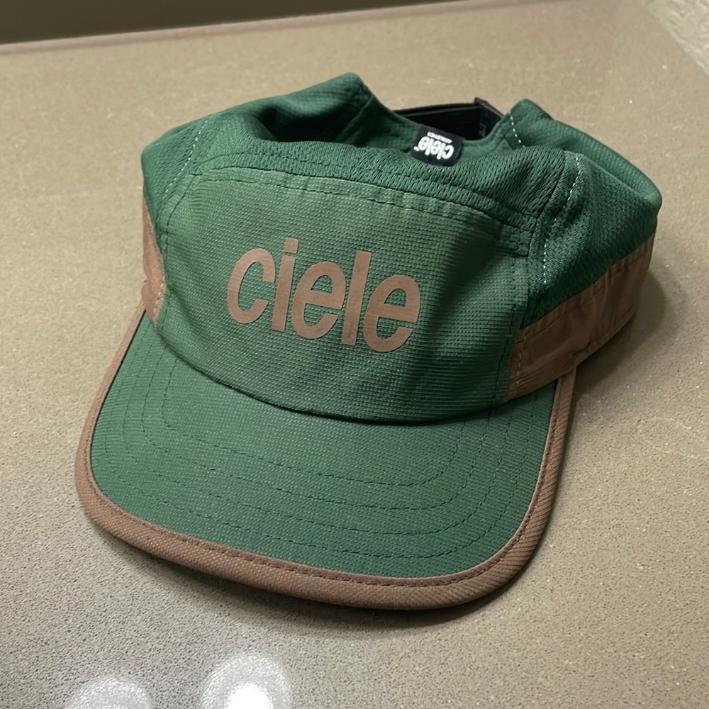 Ciele ALZcapSC running hat